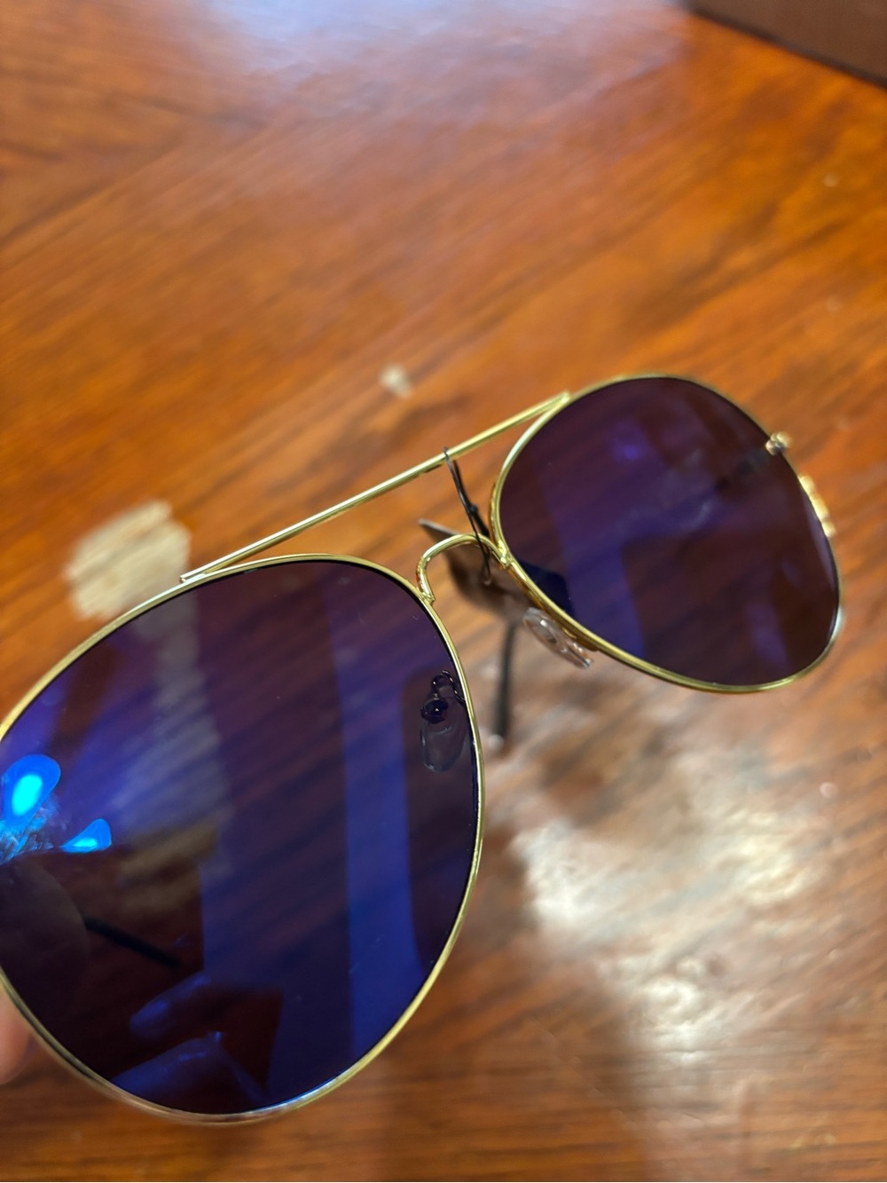 Classic Aviator Sunglasses with Gold Frame and Blue Lenses